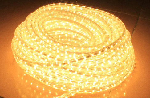 LED燈帶導線貼片位表面的油漆絕緣層剝除工藝分析