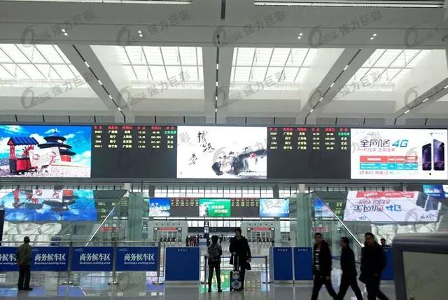 世界那么大，到哪兒都能遇見她