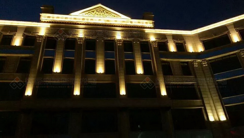 通嘉世紀(jì)城羅馬廣場LED亮化工程